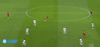 德甲-莱万两球里贝里破门 拜仁3-0终结联赛主场4轮不胜
