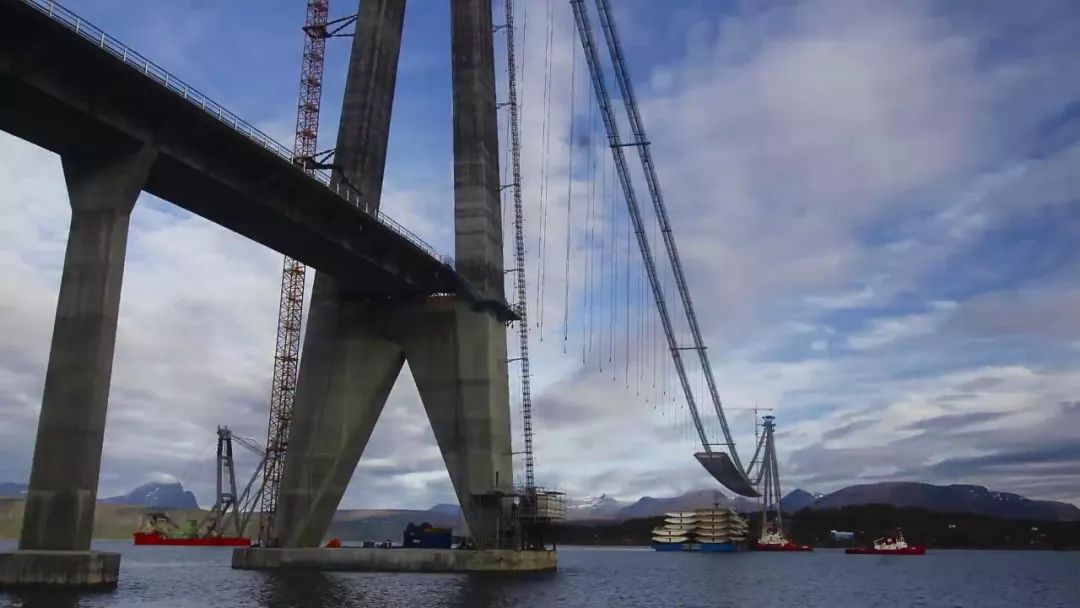 挪威桥，中企造！挪威第二大悬索桥正式建成通车 系四川路桥承建