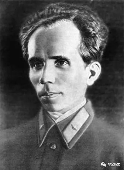 无产阶级作家[卒] 31年前,1987年12月22日:一代棋王谢侠逊病逝于上海