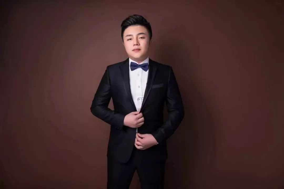 实至名归的传奇一代人物——雨神