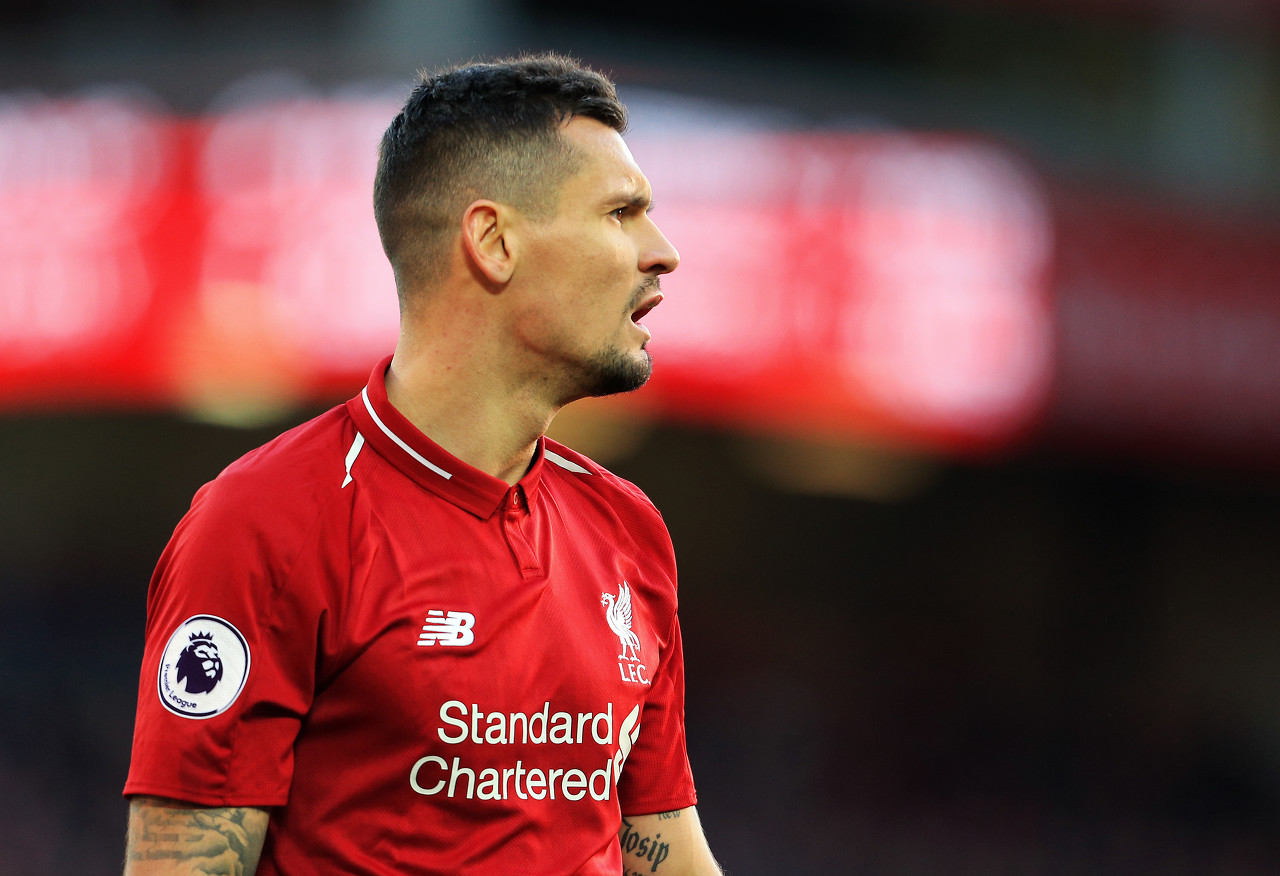 穆斯塔菲英超豪门（邮报盘点英超关窗后豪门可能离队球员：桑切斯在列）