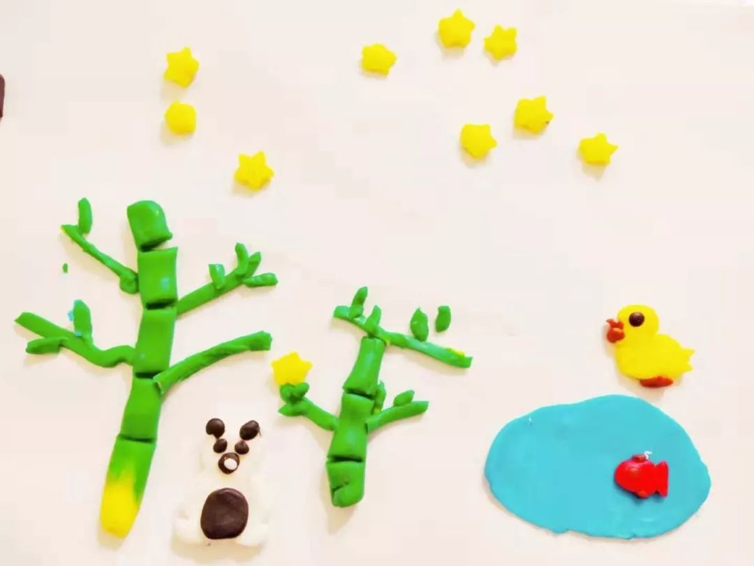 虽然竹子,熊猫和星星是借助压出机的帮助做出来的.