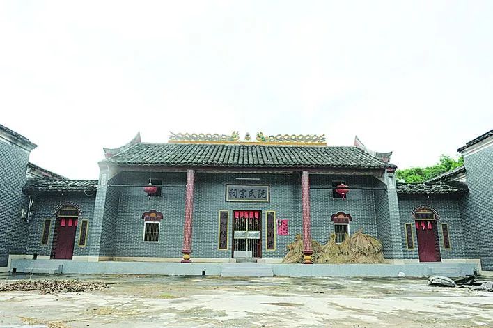 【阮氏图腾】【释义】阮氏以观测对象天穹为图腾.