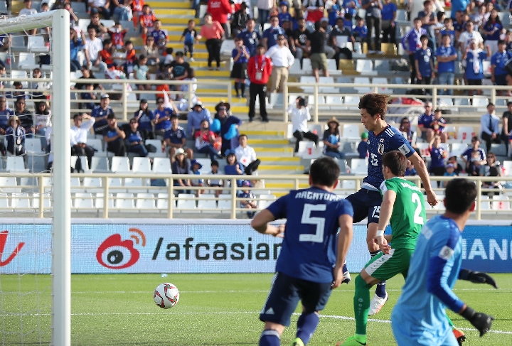 阿马诺夫世界杯(亚洲杯：冷！日本勉强击败土库曼斯坦)