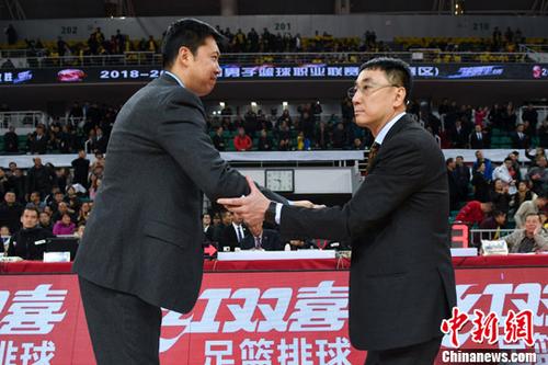 2010cba全明星賽（回看CBA全明星賽20余年歷史：籃球以外還有故事）