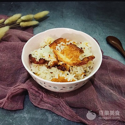 腊肠饭,腊肠饭的做法电饭煲