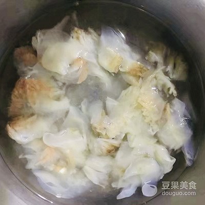 海蜇头怎么凉拌教程（过年必备小凉菜分享）