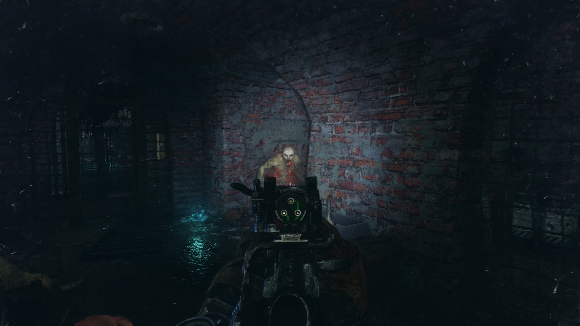 《地铁：逃离》初步体验 剧情和武器简单介绍