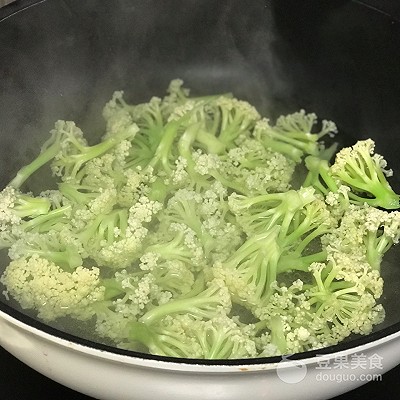 清炒菜花,清炒菜花的家常做法