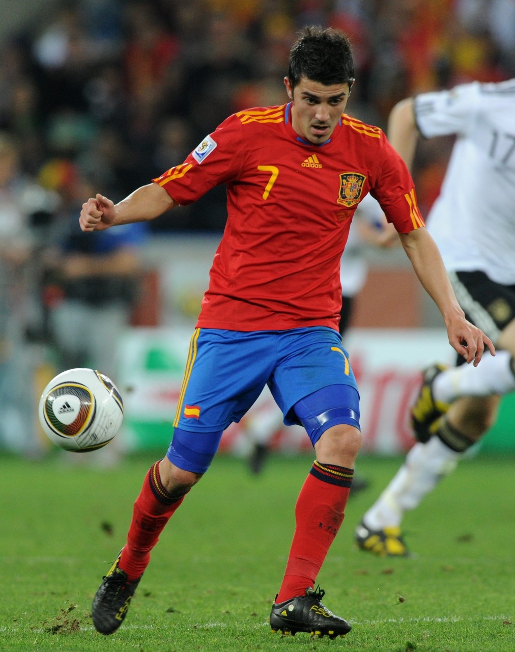 2010世界杯比利亚进球(西班牙一代神锋"葫芦娃"比利亚)