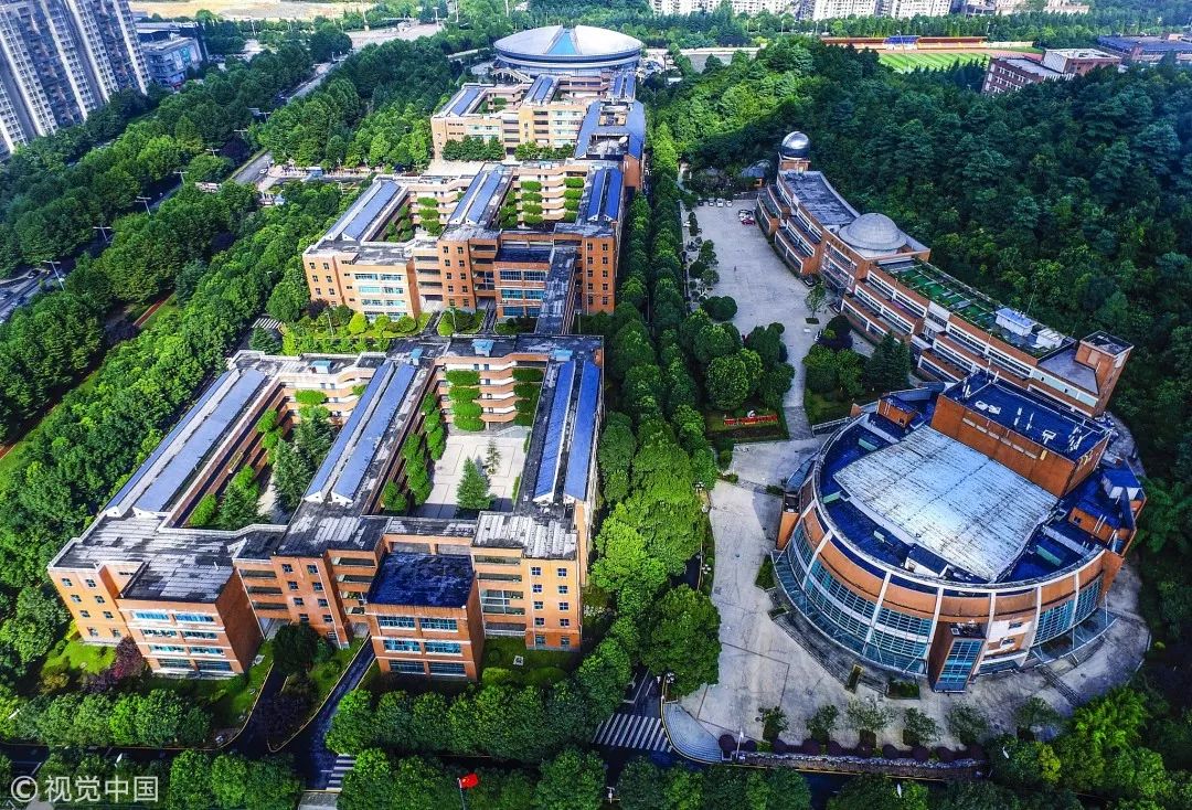 贵阳民族中学 贵阳民族中学校花-徐拾记官网