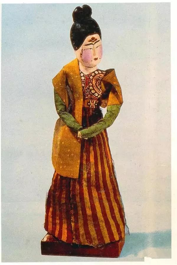 唐朝西域服饰古代西域女子服饰