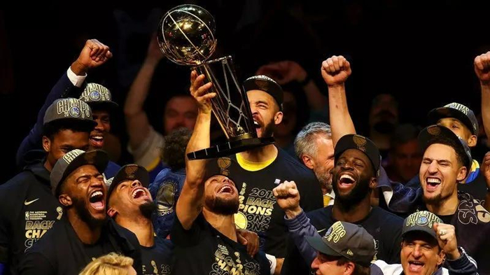 uc为什么没有nba(优酷加码体育版权，世界杯、CBA直播之后是NBA短视频)