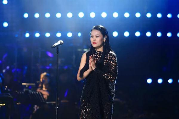 这无疑是一个好的开头,相信以后会在该榜单上看到更多的华语歌手/歌曲