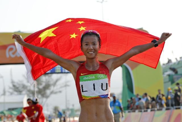 祝贺！刘虹打破女子50公里竞走世界纪录