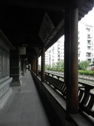 2013年6月29日，上海普陀（真如寺），上海浦东
