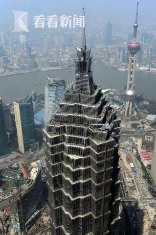 金茂大厦将迎20岁生日 曾经是中国第一高楼
