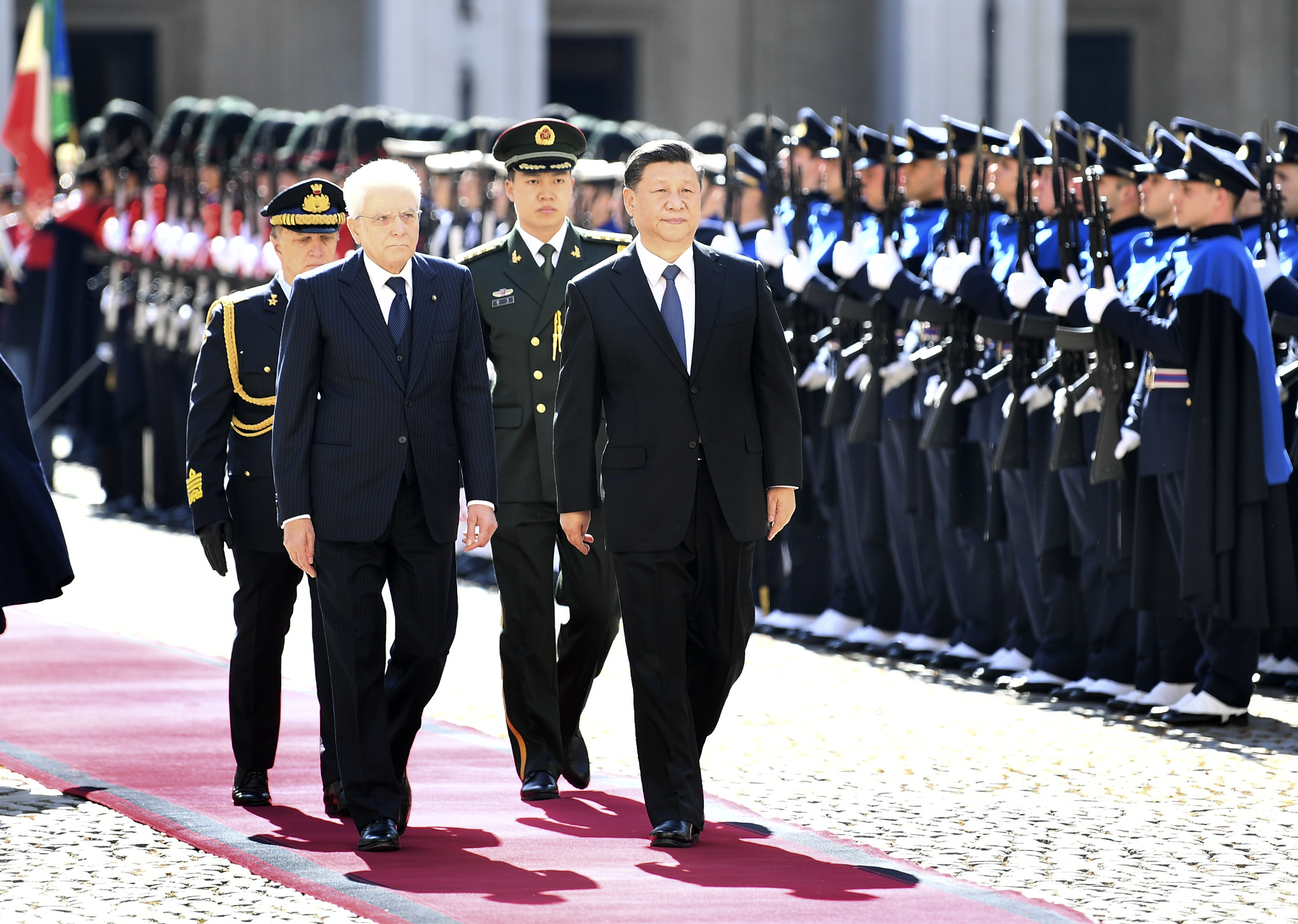 世界杯足球梦紫砂壶哪里买(习近平主席2019年首访赴欧洲三国纪实)