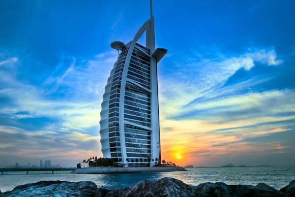 迪拜帆船酒店价格,迪拜帆船酒店价格表折合人民币