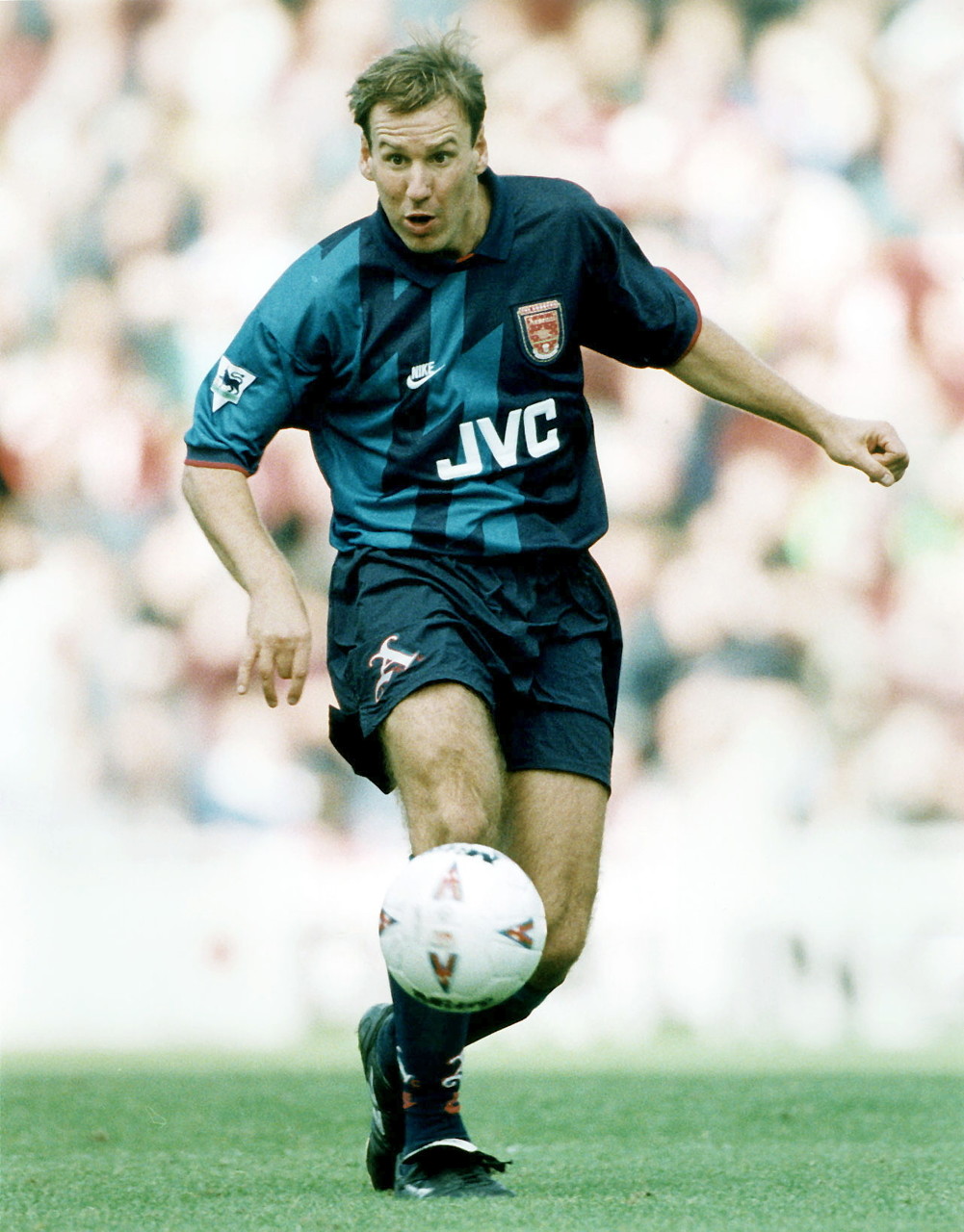 阿森纳亨利高清壁纸（英超时代最伟大的10位阿森纳球星：亨利排名榜首无悬念！）