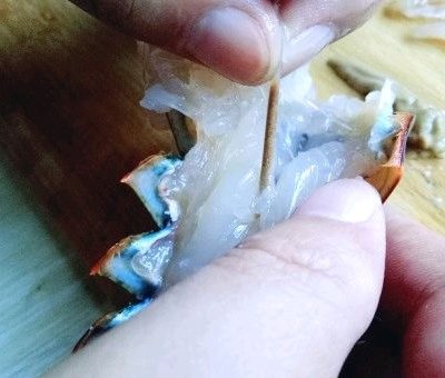 清蒸龙虾怎么做（超好吃原汁原味的清蒸龙虾教程）