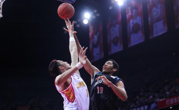 杜兰特会去cba哪个队（体坛联播｜深圳男篮改写CBA历史，杜兰特今夏加盟纽约？）-华海博客