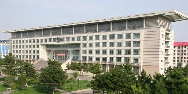 2019内蒙古自治区大学排名已出炉！你的母校跻身前三没？