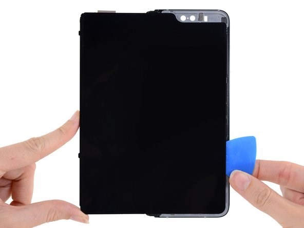 iFixit拆解三星Galaxy Fold：可修复性得2分