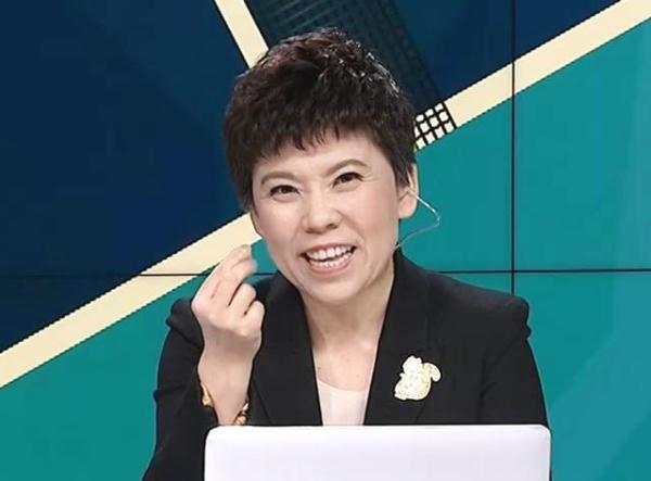 對手都抱頭不敢相信（國乒12人參賽全部登上領獎臺創紀錄！伊藤美誠遭雙殺抱頭不敢相信）