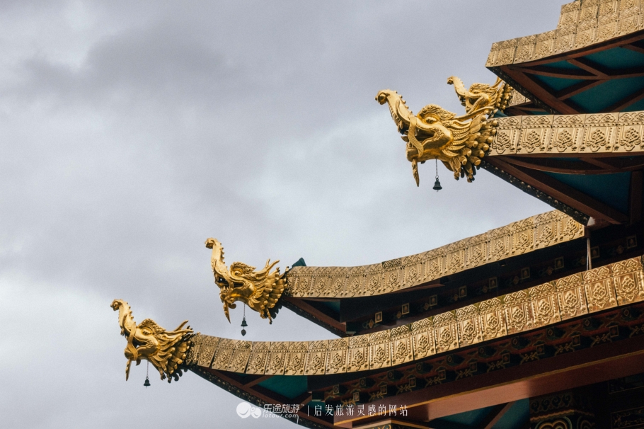 德钦县旅游景点图片