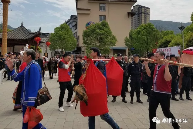 泰顺3000年｜泰顺婚俗“定亲五道关”，到了“红线绕鸡脚”才是姻缘的开始！