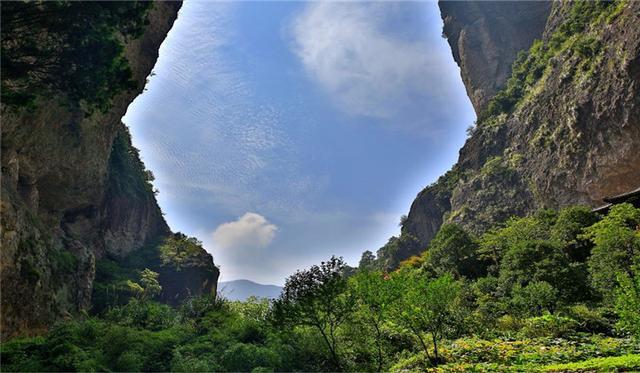 中国的三山五岳分别是什么，三山五岳资料及风景图片