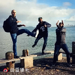 與米爾斯迪奧重聚（真正的香蕉船兄弟！他們是逗逼中的戰(zhàn)斗機）