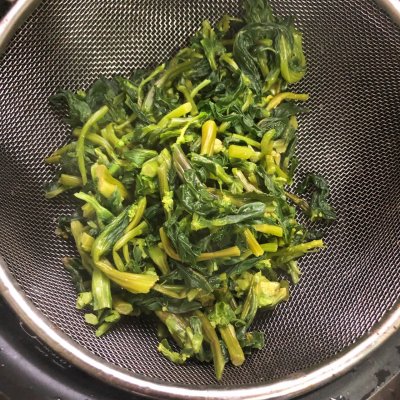 万年青怎么吃(凉拌万年青)