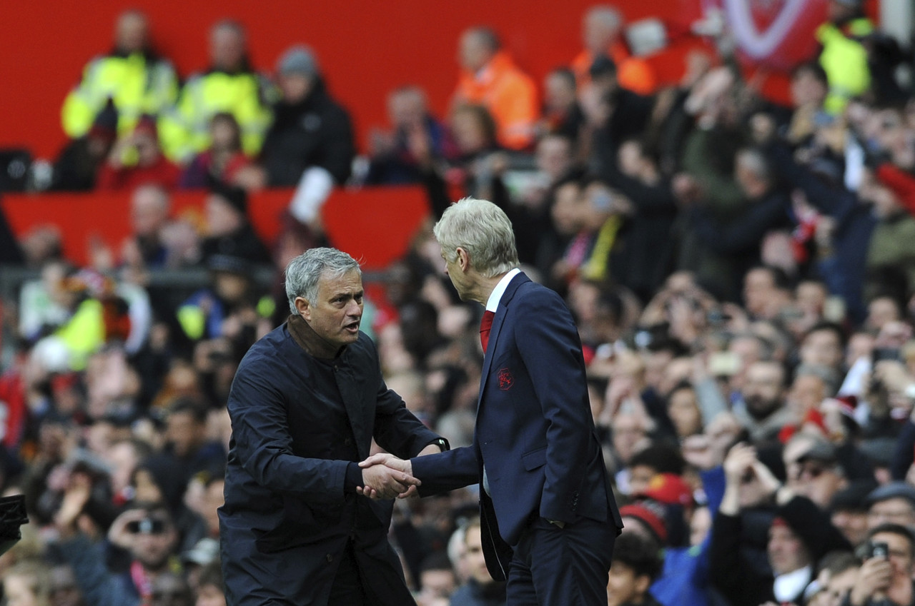 温格回应穆鸟讽刺（温格回应穆帅：他的性格就是不断挑衅别人，我感觉自己像在幼儿园）-趣拿体育