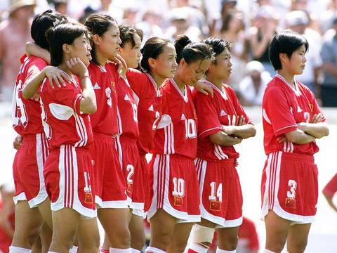 1999年女足世界杯鏗鏘玫瑰（“鏗鏘玫瑰”20年：敗要敗得精彩，勝要勝得漂亮）