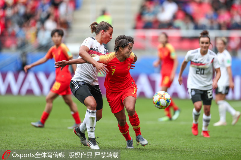 2019女足世界杯对德国(世界杯—格温世界波破门杨丽中柱 中国女足0—1不敌德国女足)