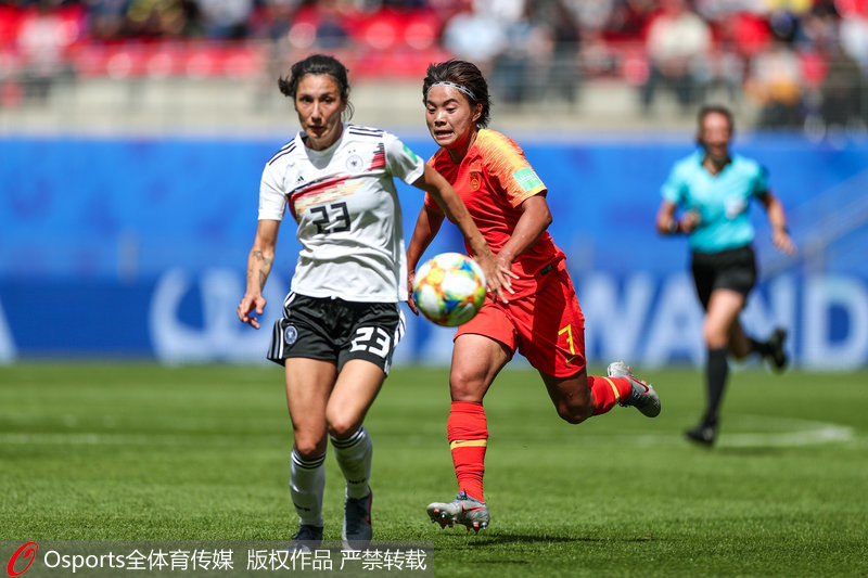 2019女足世界杯对德国(世界杯—格温世界波破门杨丽中柱 中国女足0—1不敌德国女足)