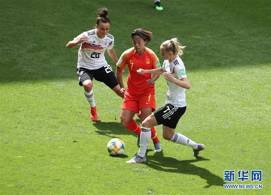 女足世界杯0-0(没有奇迹，但有掌声！中国女足世界杯首战0:1憾负德国队)