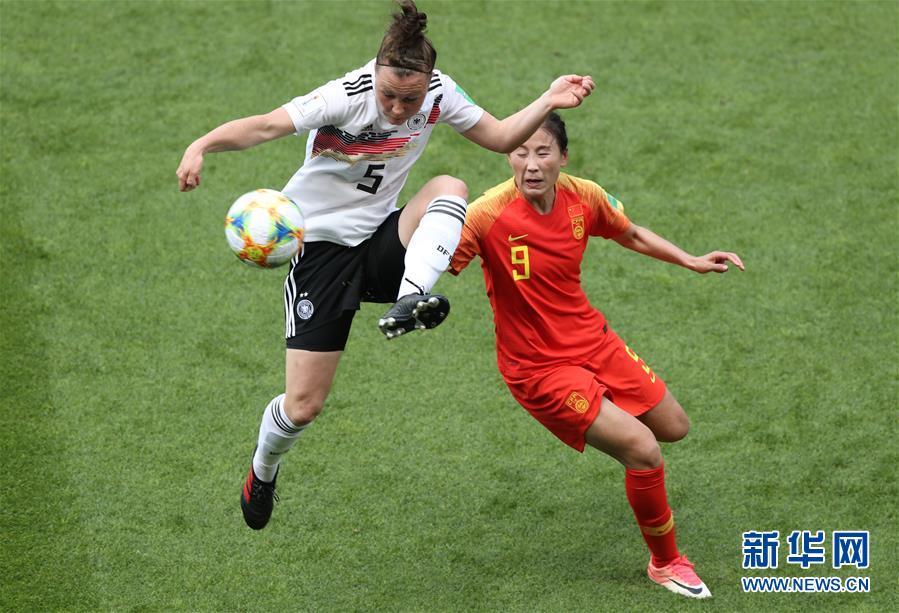 女足世界杯0-0(没有奇迹，但有掌声！中国女足世界杯首战0:1憾负德国队)