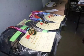 世界杯女足小旗手(厦门思明小学生担任2019女足世界杯旗手)