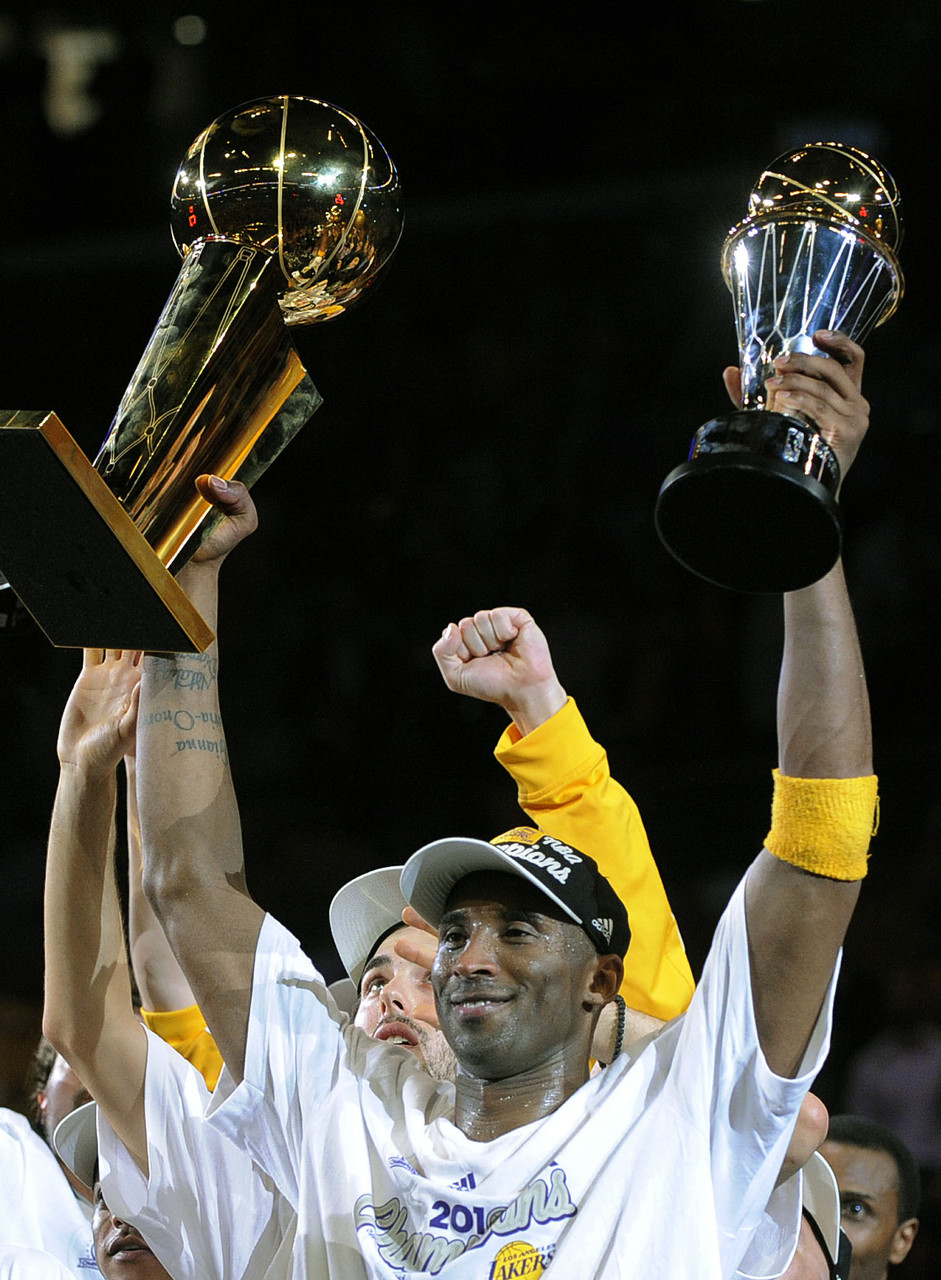 2010年nba季后赛湖人(历史上的今天:湖人夺得10年总冠军 科比fmvp)