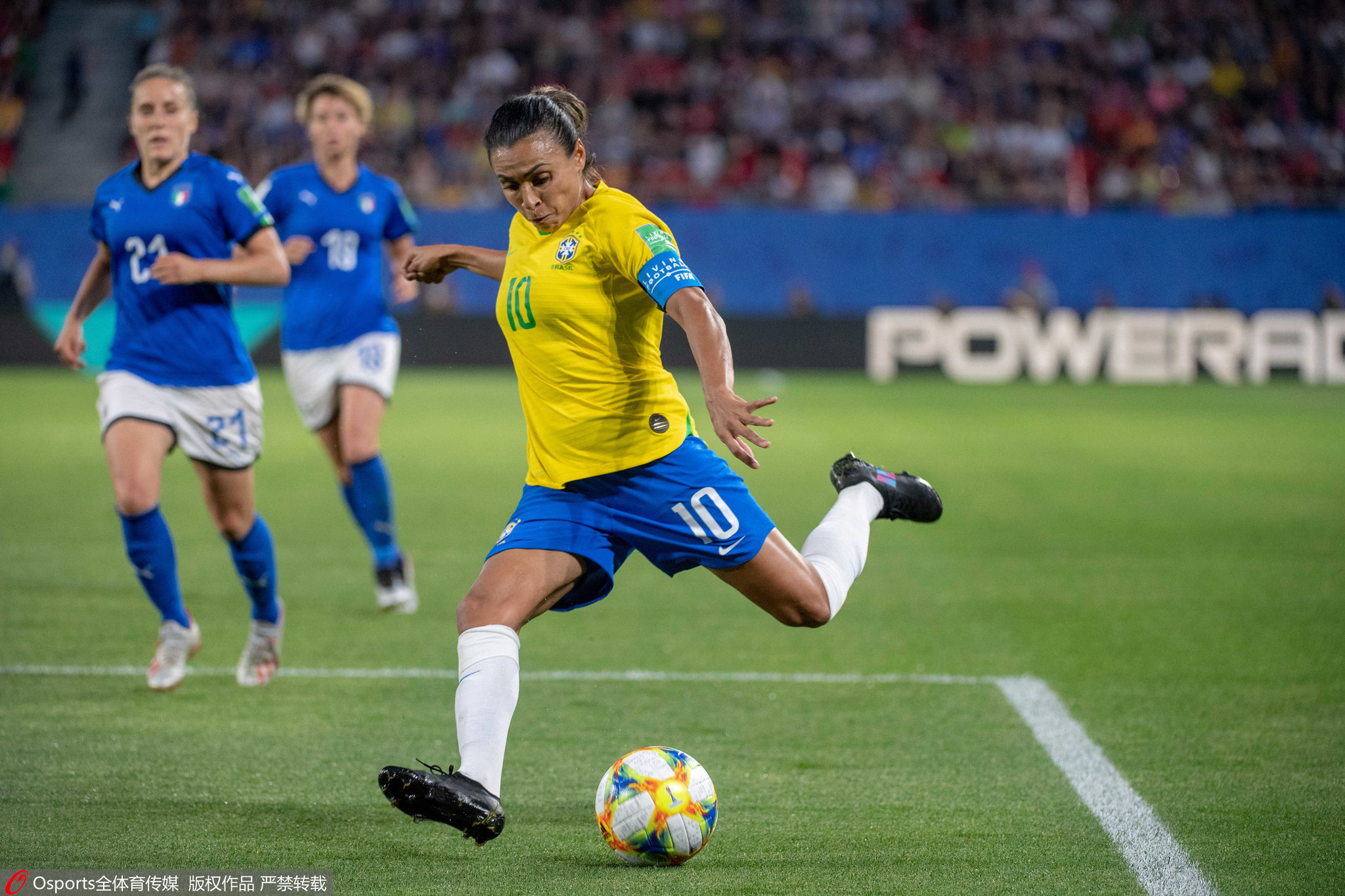 2011届世界杯（玛塔5届世界杯已收获17球，连克洛泽都没她多）-趣拿体育