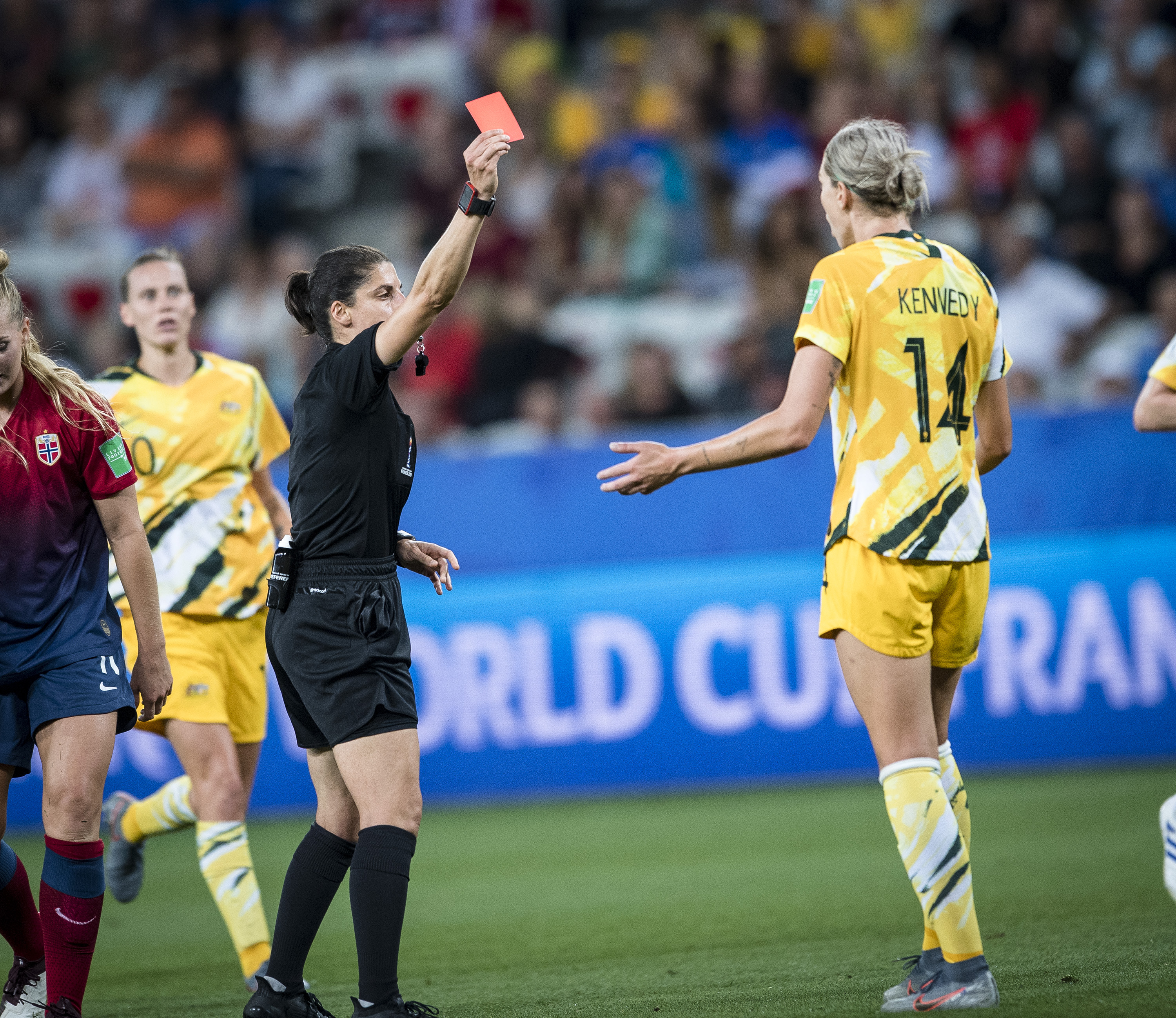 女足世界杯 | 16强赛：挪威晋级八强