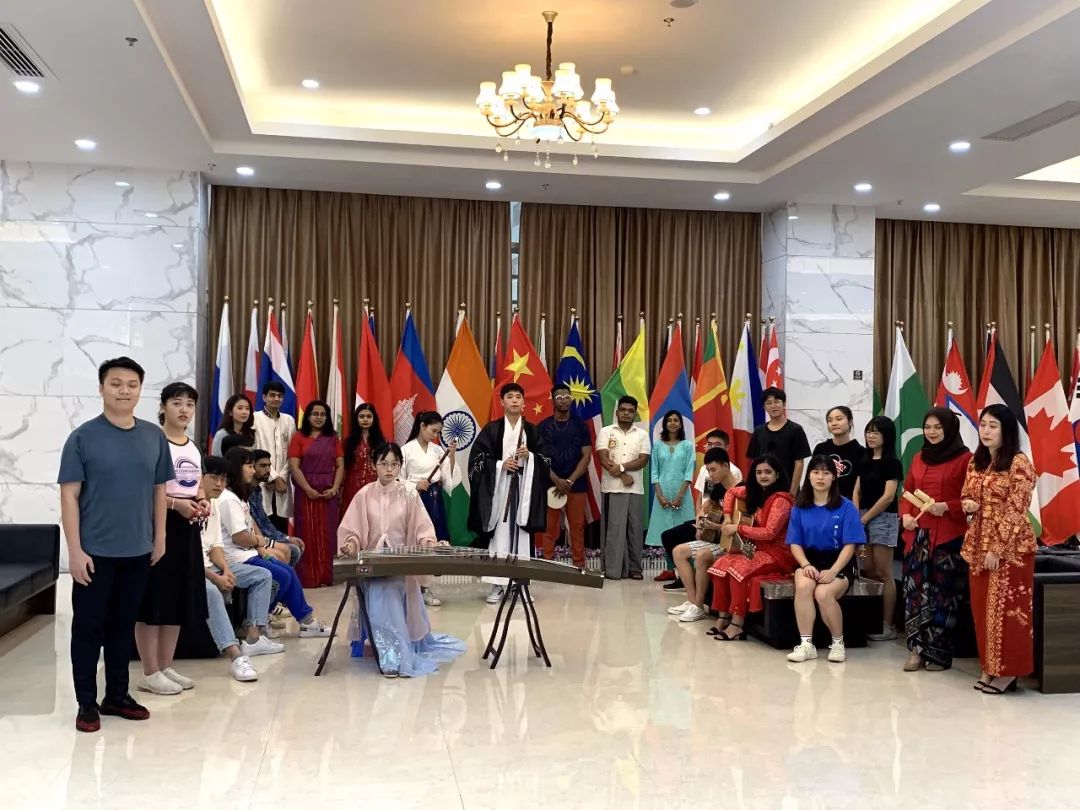 高考放榜｜ 97万+逛过的广西医科大学值得在你报考c位