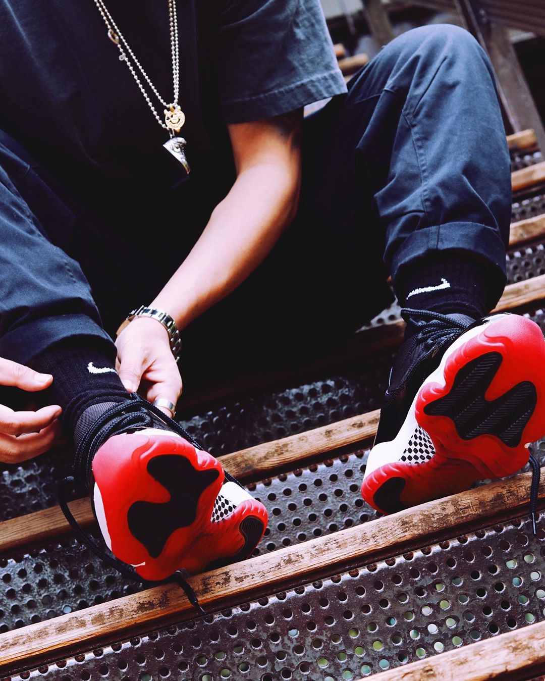 aj11黑紅（目前最好看的上腳圖來了！黑紅 AJ11 真的難以抗拒）
