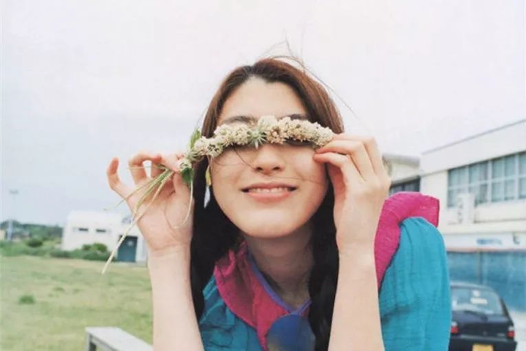 最强海边拍照攻略！去海边这么拍，瞬间好看 100 倍