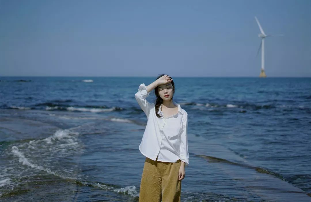 最强海边拍照攻略！去海边这么拍，瞬间好看 100 倍