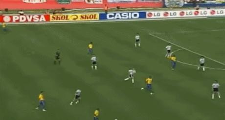 07经典回顾：巴普蒂斯塔阿尔维斯破门，巴西3-0阿根廷夺冠