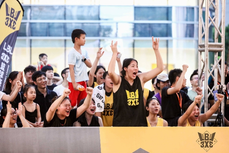 篮球3x3(37°C高温难挡篮球激情，LBL 3X3篮球赛圆满落幕)